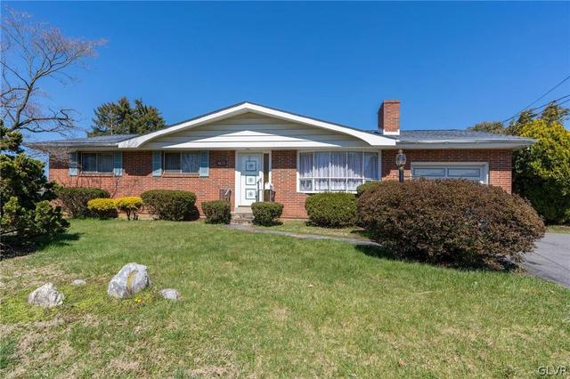 4105 W Walnut St, Allentown, PA 18104