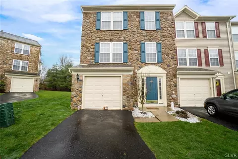 4554 Par Ct, Saucon Twp, PA 18034