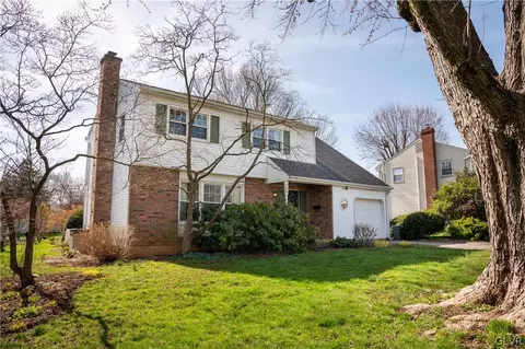 228 Cherokee St, Emmaus, PA 18049
