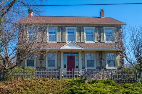 793 Gravel Pike, Hanover Twp, PA 18070