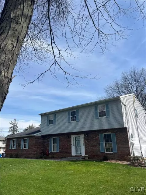 1169 Bluestone Dr, Bethlehem, PA 18017