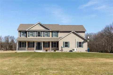 232 Smith Rd, Kunkletown, PA 18058
