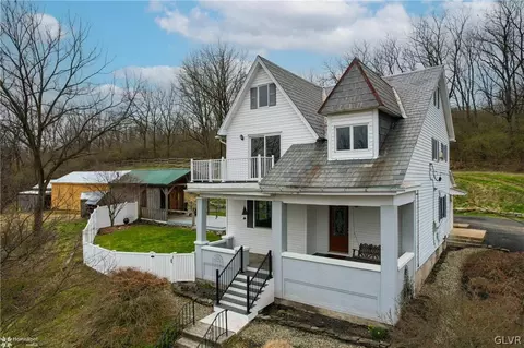5525 Lehigh St, Whitehall, PA 18052