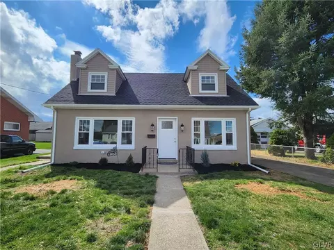 1923 Hart St, Bethlehem, PA 18017