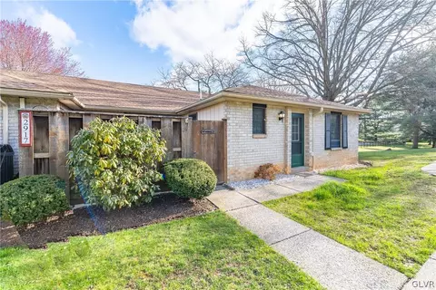 2917 Whitemarsh Pl, Macungie, PA 18062