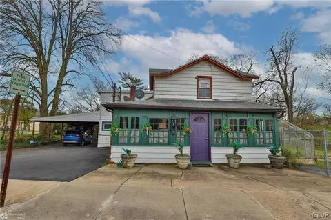1928 W Walnut St, Allentown, PA 18104