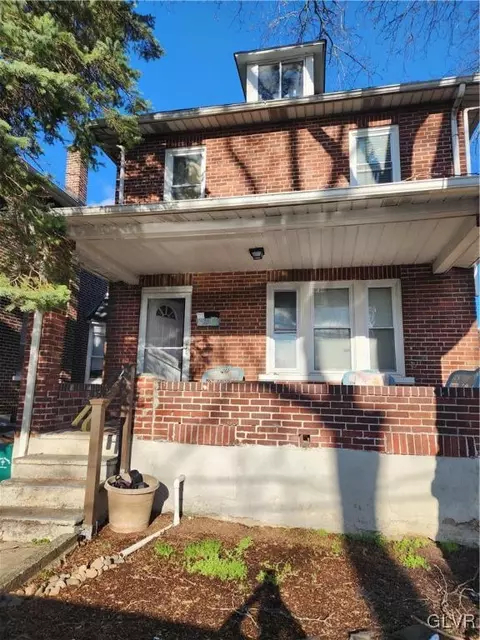 906 Weston Pl, Bethlehem, PA 18018