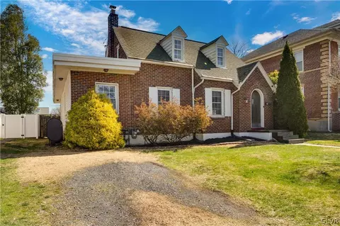 411 Eisenbrown St, Reading, PA 19605