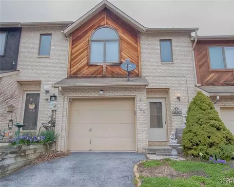 105 Cornerstone Pl, Fullerton, PA 18052