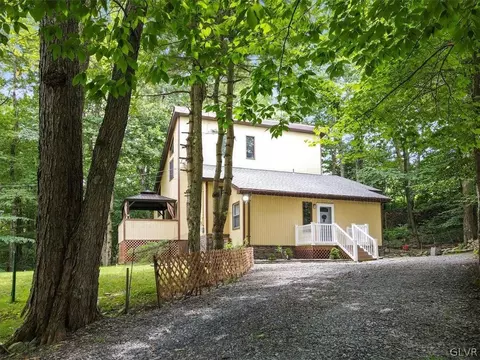 1358 Cambell Way, Coolbaugh Twp, PA 18466
