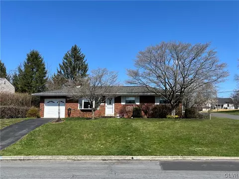 545 Montgomery St, Allentown, PA 18103