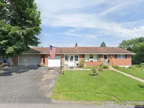 2105 Johnston Ave, Bethlehem, PA 18015