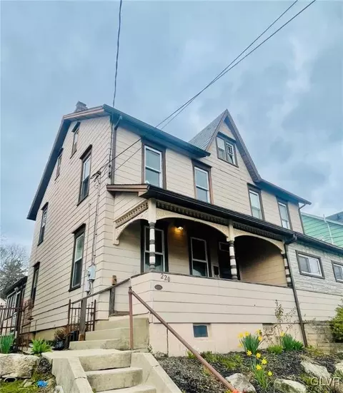 220 S Front St, Coplay, PA 18037