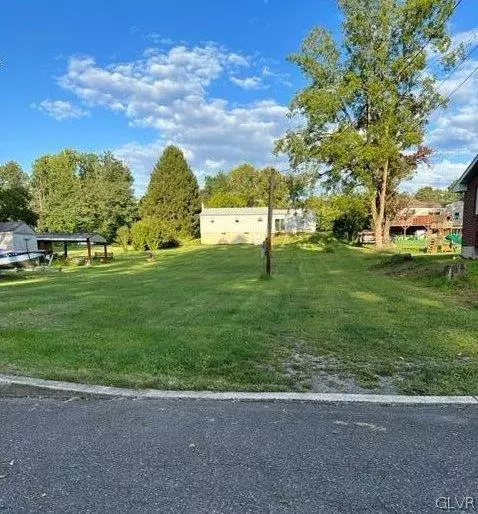 Willow Avenue, Walnutport Boro, PA 18088