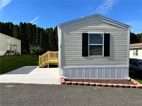 10 Woodland Ln #LOT 10, Mertztown, PA 19539