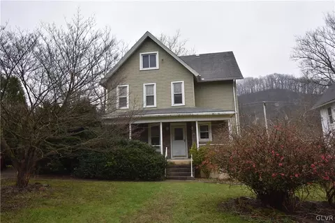 2397 Old River Rd, Forks Twp, PA 18040