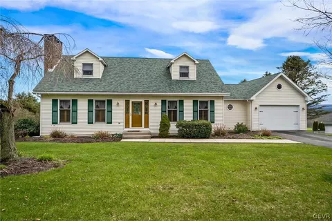 522 Green Ln, Andreas, PA 18211