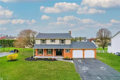 256 N 7th St, Tatamy, PA 18085