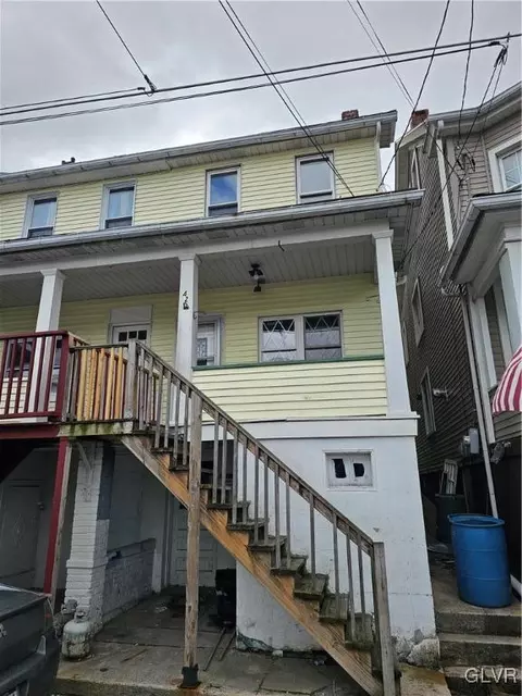 42 E Water St, Lansford, PA 18232