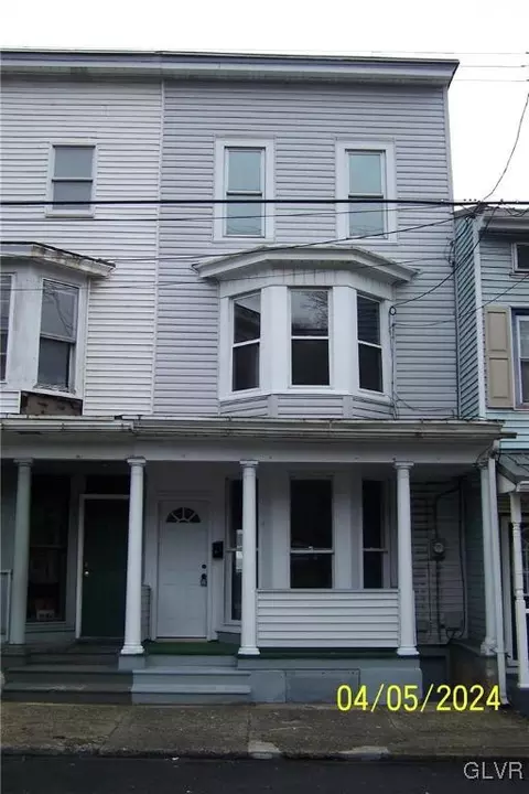 431 N Railroad St, Tamaqua, PA 18252