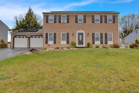 300 Hope Dr, Blandon, PA 19510