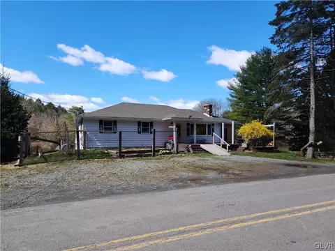 117 Cedar Hollow Rd, Saylorsburg, PA 18353