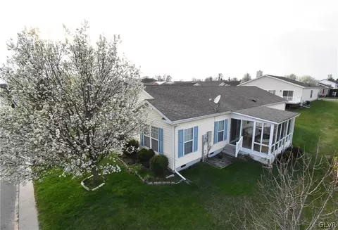 719 Winterthur, Forks Twp, PA 18040