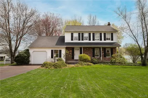 328 Broad St, Harleysville, PA 19438