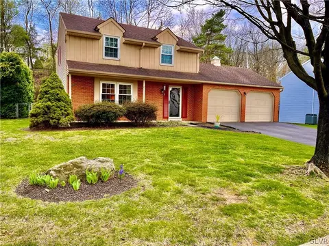 2434 Lisa Ln, Allentown, PA 18104