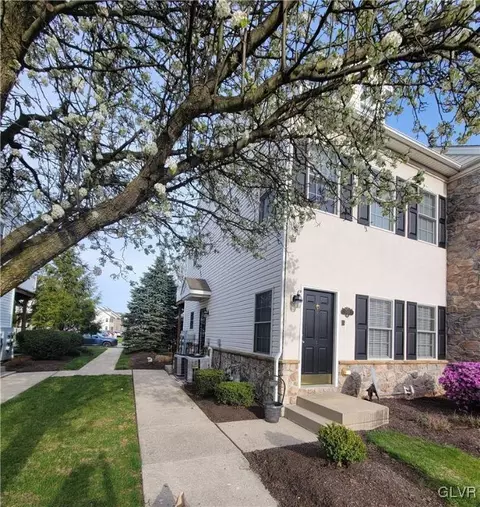 1783 Chteu Plce Pl #A, Easton, PA 18045