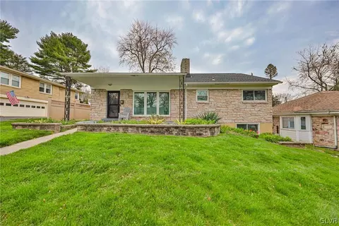 1023 Broad St, Allentown, PA 18104