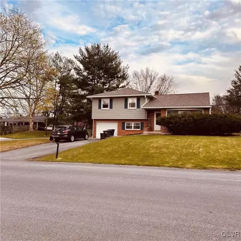 3108 Elm Dr, Allentown, PA 18103