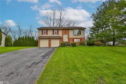 3110 Station Rd, Whitehall Twp, PA 18052