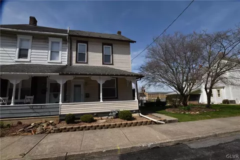830 Washington Ave, Northampton, PA 18067