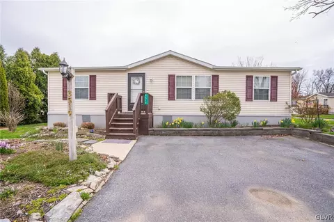 3519 Lil Wolf Cir, Orefield, PA 18069