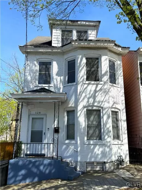 128 S 10th St, Easton, PA 18042