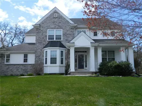 3036 Iron Ln, Forks Twp, PA 18040