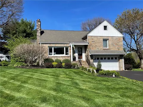 2049 Hackett Ave, Palmer Township, PA 18045