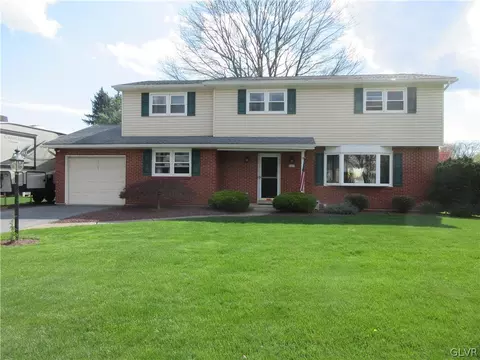 3321 Harmor Ln, Bethlehem, PA 18017