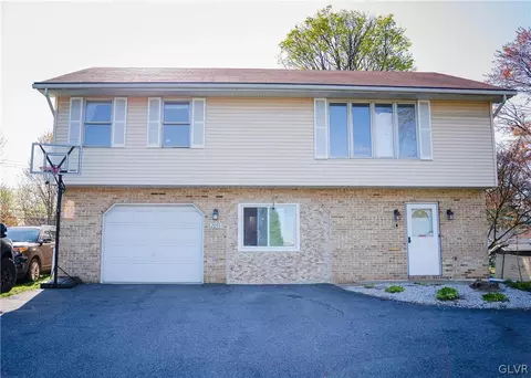 2055 Pennsylvania Ave, Allentown, PA 18109