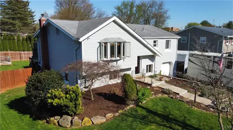 1107 Washington Ave, Allentown, PA 18103