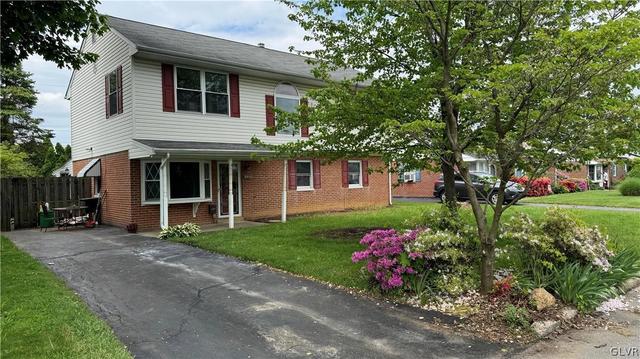 3121 Salisbury Dr, Allentown, PA 18103