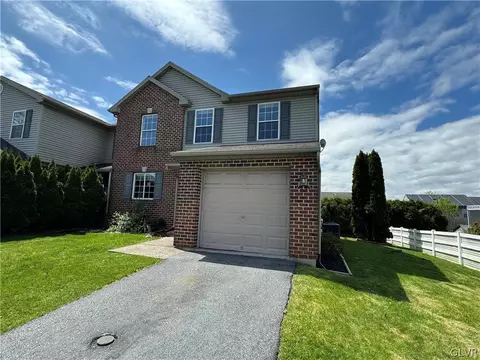 2715 Chestnut Ln, Forks Twp, PA 18040