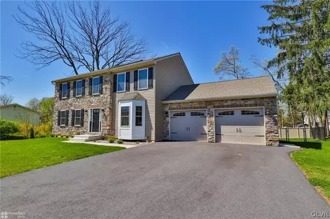 2535 7th St, Bethlehem, PA 18020