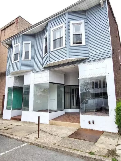 198 S 1st St, Lehighton Borough, PA 18235
