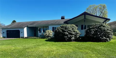 3095 Blakeslee Blvd W, Andreas, PA 18211