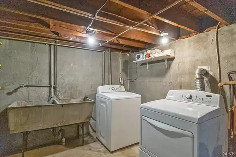 121 Eagle St, Emmaus, PA 18049 photo 43