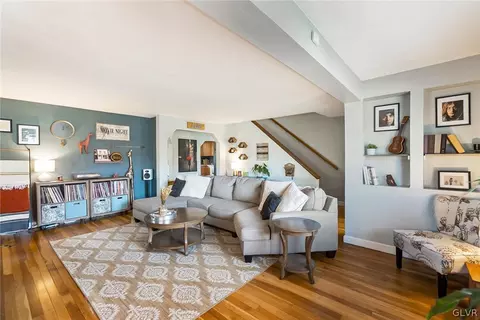 121 Eagle St, Emmaus, PA 18049 photo 8