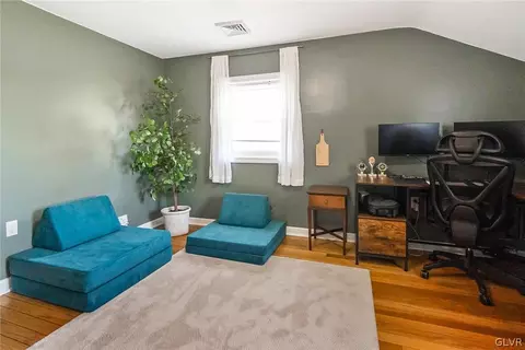 121 Eagle St, Emmaus, PA 18049 photo 41