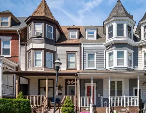 125 S 7th St, Easton, PA 18042